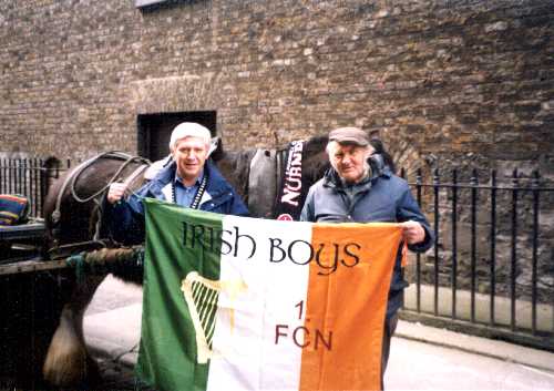 Vor der Guinness-Brauerei, Dublin